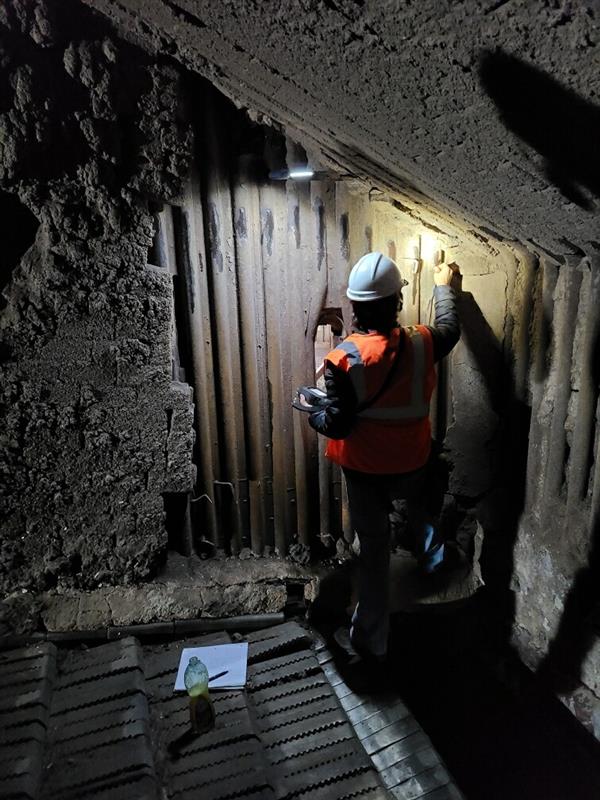 Field Engineer performing UT on boiler tubes